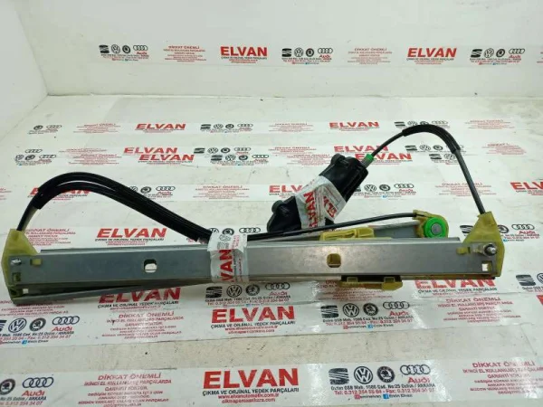 8R0837462B | Audi Q5 Ön Sağ Cam Mekanizması VAG