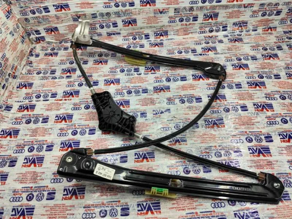 5G4837462G | VW Golf Ön Sağ Cam Kriko Motoru VAG