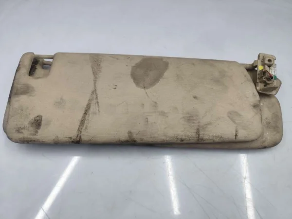 7P0857552 | VW Touareg Sağ Güneşlik VAG