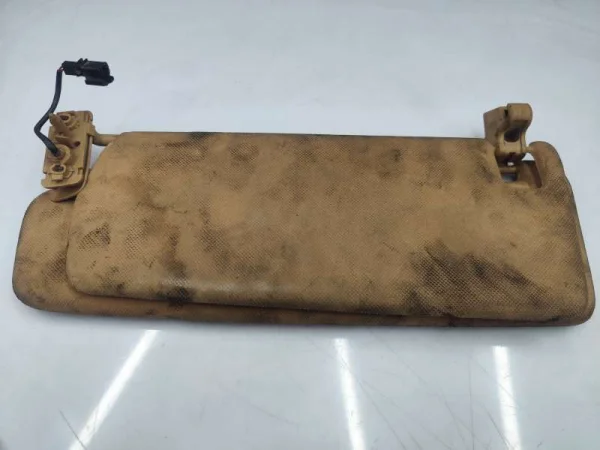 7P0857551 | VW Touareg Sol Güneşlik VAG