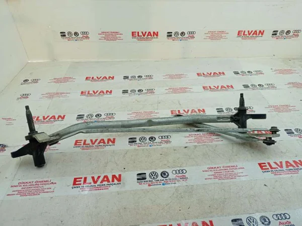 8K2955023C | Audi A4 Ön Silecek Motoru VAG