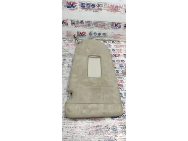 2K0857552C | VW Caddy Güneşlik VAG