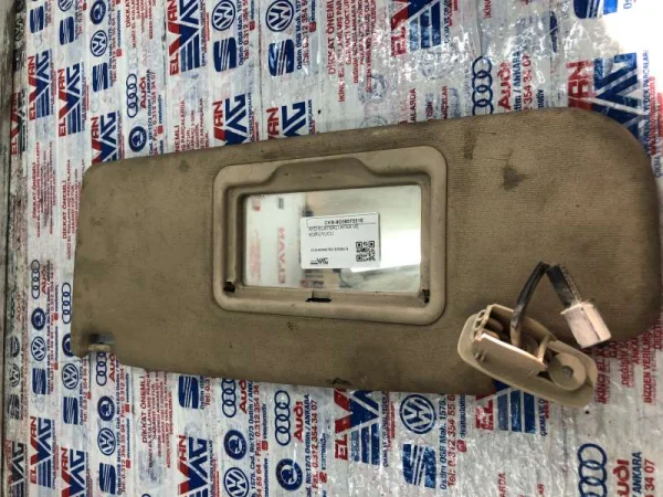 8D0857551E | Audi A4 Sol Güneşlik VAG