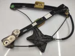 3G0837461C | VW Passat Sol Ön Cam Krikosu - 1