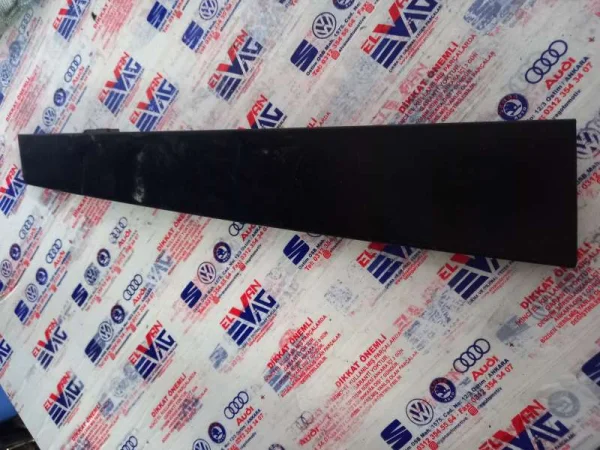 6Q4839901F | VW Polo Sol Ön Kapı Cam Çerçevesi VAG