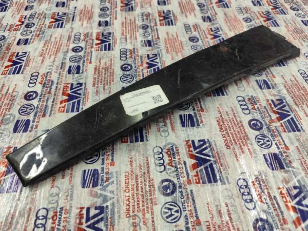 3B0839901 | VW Passat Arka Sol Dış Kapı Çıtası VAG