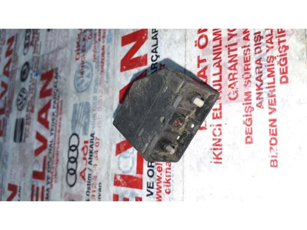 1J0959855 | Elektrikli Cam Düğmesi VAG