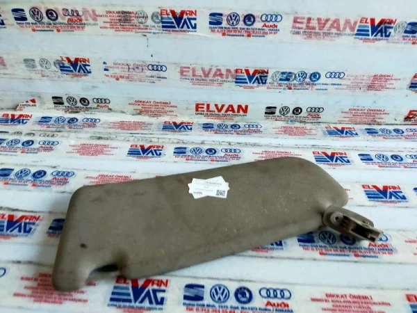 8D0857552F | Sağ Güneşlik | Audi A3, A4 VAG