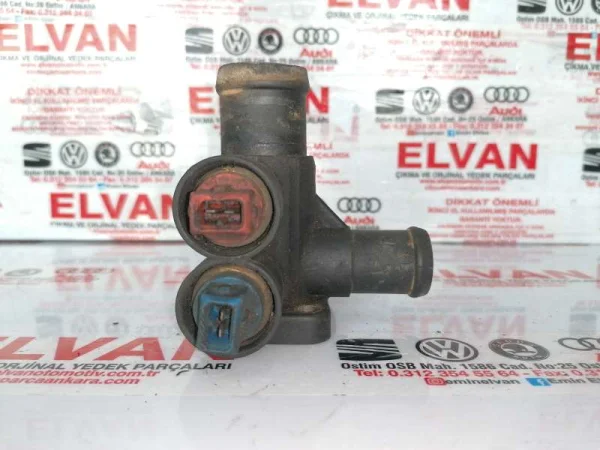 037121133B | Su Flanşı | VW Golf, Jetta, Transporter - Audi 100 Serisi, 80 Serisi VAG