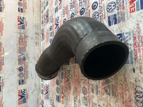 7H0145980K | VW Transporter Turbo Hortumu VAG