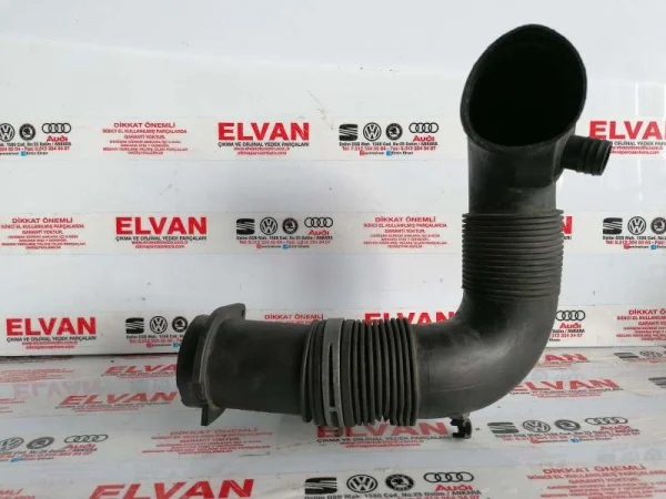 2D0129627G | VW LT Hava Emiş Hortumu VAG