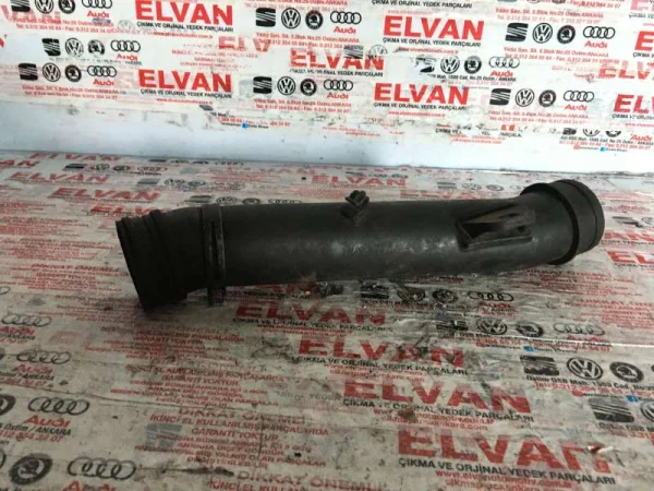 2D0129715A | VW LT İntercooler Hortumu VAG