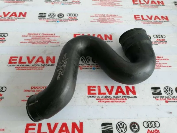 8D0145828A | Turbo Hortumu | VW Passat - Audi A4 VAG