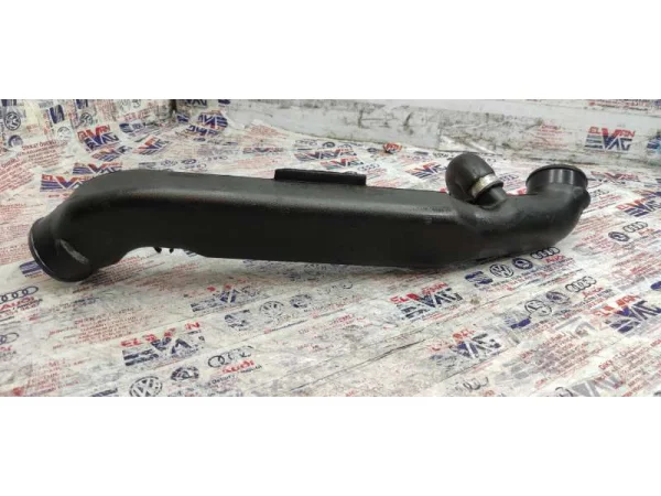 078145686C | Sağ Ön Turbo Borusu | Audi A4, A6 VAG