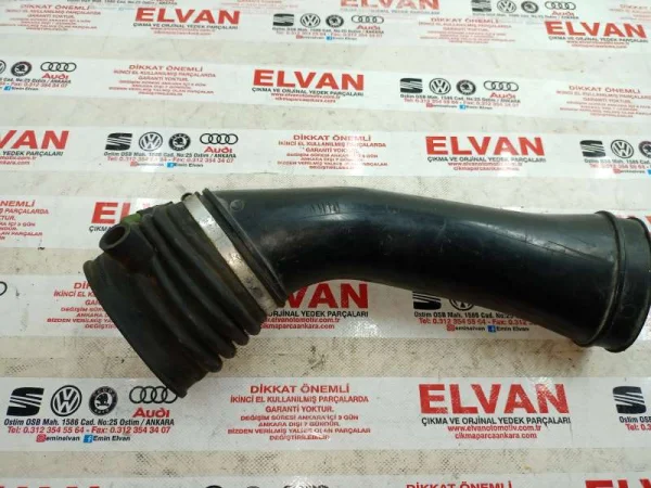 027133373A | VW Jetta Hava Emiş Hortumu VAG