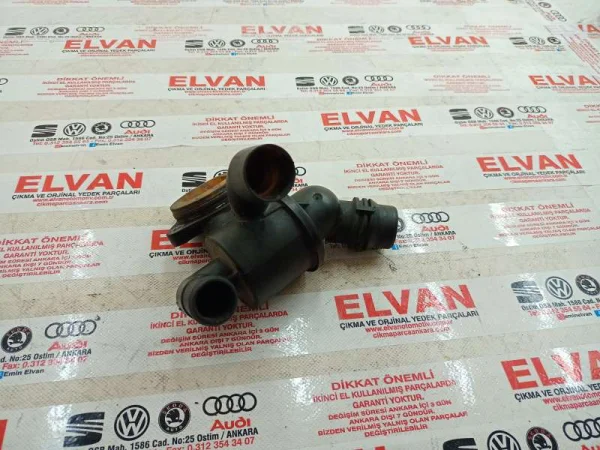 03L121111N | Termostat | Audi A4, A5, A6, Q5 VAG