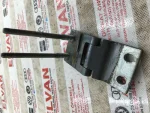 7E0827301D | VW Transporter Sol Bagaj Kapak Menteşesi - 2