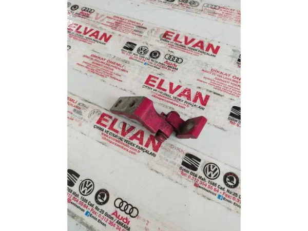 6L0831402A | Seat Ibiza Ön Kapı Menteşesi VAG