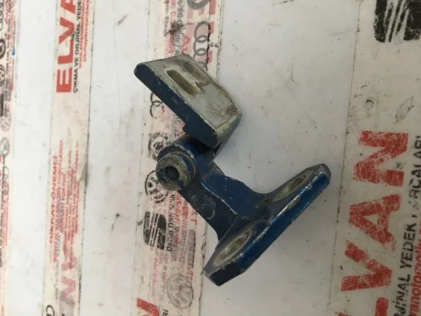 1K4833402G | Arka Sağ Üst Kapı Menteşesi | VW Golf, Jetta, Vento VAG