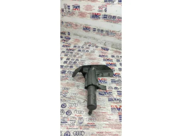 5K0955978A | Far Yıkama Pompası | VW Eos, Golf, Jetta, Transporter VAG