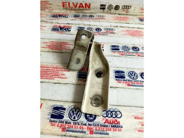 8P0823301B | Sol Kaput Menteşesi | Audi A3, RS 3 VAG