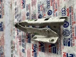 1K0823302C | Sağ Kaput Menteşesi | VW Golf, Jetta, Vento - 2