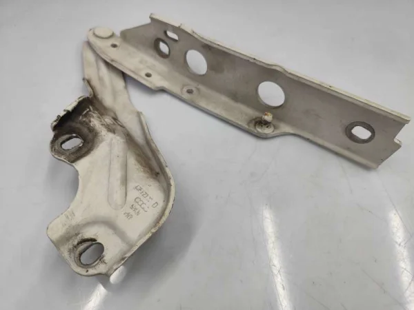 4G8823301D | Audi A6 Sol Kaput Menteşesi VAG