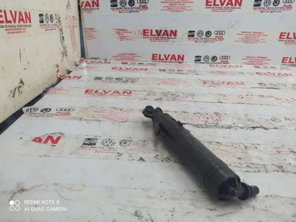 3AD955104 | Sağ Far Yıkama Nozulu VAG
