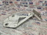 1T0823301E | Sol Kaput Menteşesi | VW Caddy, Touran - 2