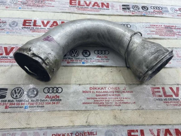 7H0145762A | VW Transporter İntercooler Hortumu VAG