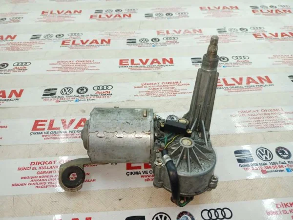 6U0955711 | Arka Silecek Motoru VAG