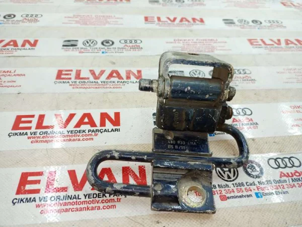 4B0833411A | Skoda Octavia Arka Kapı Menteşesi VAG