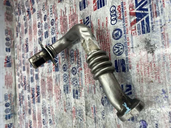 03L131521T | VW Transporter EGR Borusu VAG