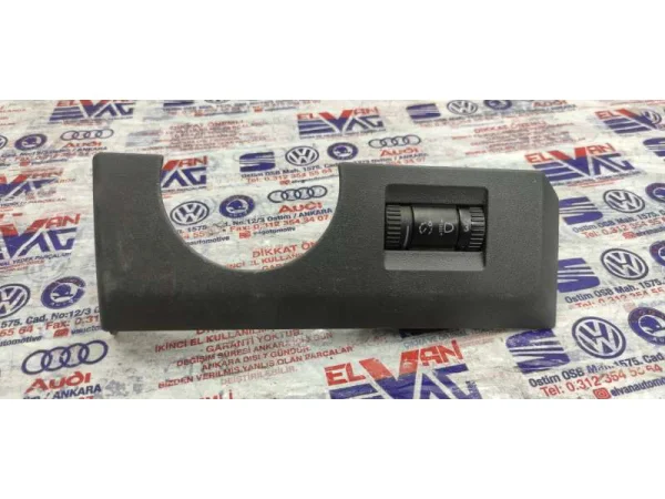 7H1857189A | VW Transporter Göğüs Çıtası VAG