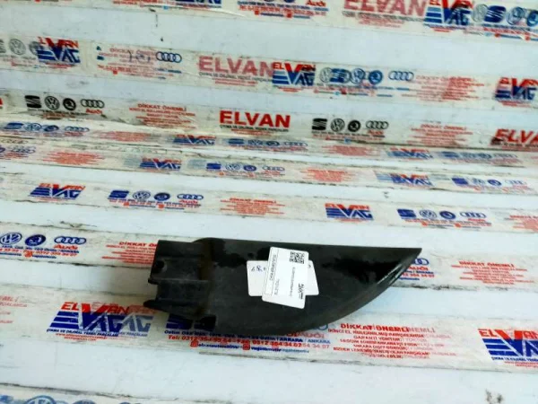 6R0837973G | VW Polo Sol Dış Ayna İç Kaplaması VAG