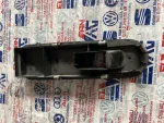 2H0867469P | VW Amarok Kapı Döşeme Klipsi - 1