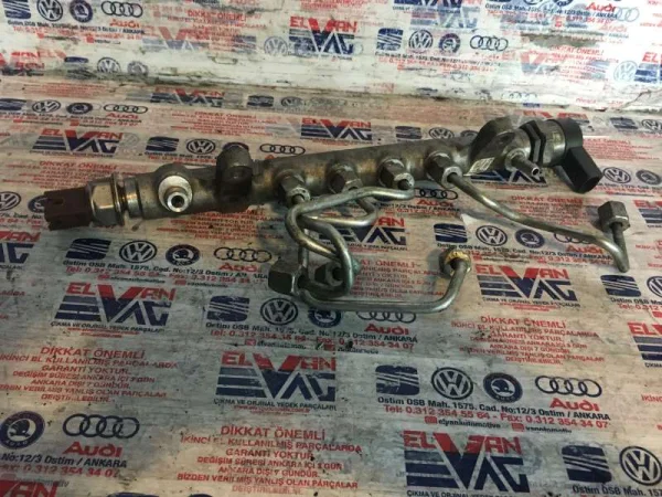 03L130089C | Komple Yakıt Dağıtıcı VAG