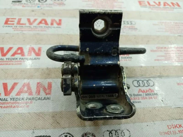 893831411 | Audi 80 Serisi Kapı Menteşesi VAG