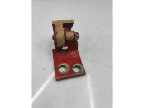 6Y0831401C | Sol Ön Kapı Üst Menteşesi VAG