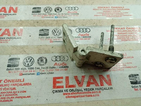 701829641D | Kapı Menteşesi VAG