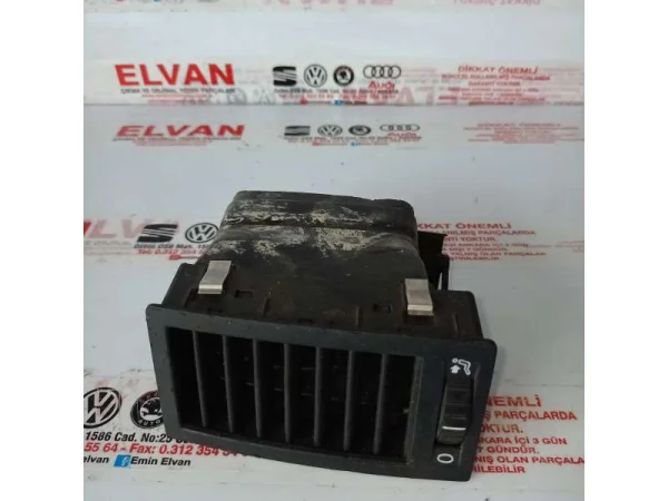 7H5815706A | VW Transporter Arka Havalandırma Izgarası VAG