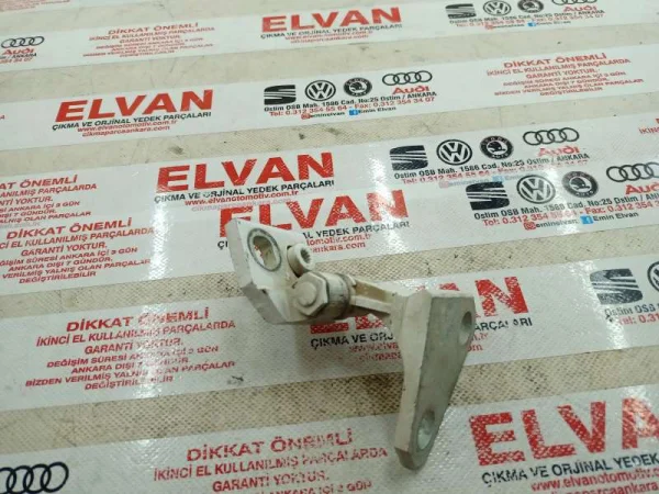 1K0831402N | Ön Sağ Üst Kapı Menteşesi | VW Golf, Jetta VAG