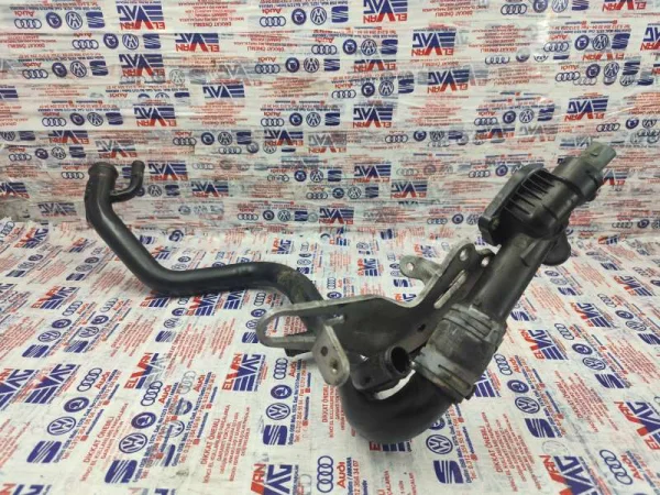 03L121131M | VW Amarok Su Flanşı VAG