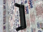 7H0867180B | VW Transporter İç Kapı Tutamak Alt Parçası - 3
