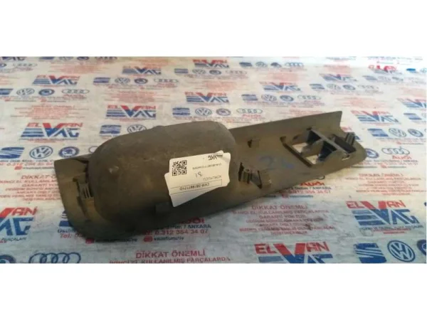 3B1867171D | Sol Ön Kapı Cam Düğme Yuvası | VW Golf, Jetta, Passat - Skoda Octavia VAG