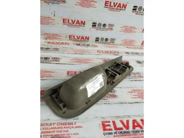 1U1867171 | Skoda Octavia Sol Ön Cam Düğme Yuvası VAG