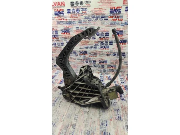 1K0927810D | Debriyaj Pedal Müşürü | VW Caddy, Eos - Audi A3, TT - Seat Altea, Leon VAG