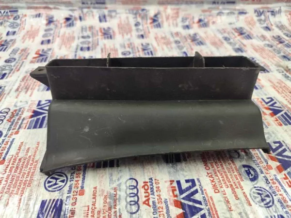 1K0805971C | Ön Panel Hava Kanalı | VW Caddy, Eos - Audi A3, RS 3 - Seat Altea, Leon VAG