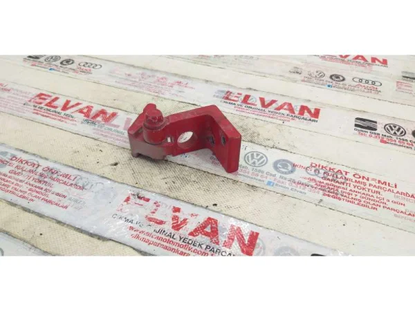 5P0833401C | Sol Üst Kapı Menteşesi | Seat Altea, Leon, Toledo VAG