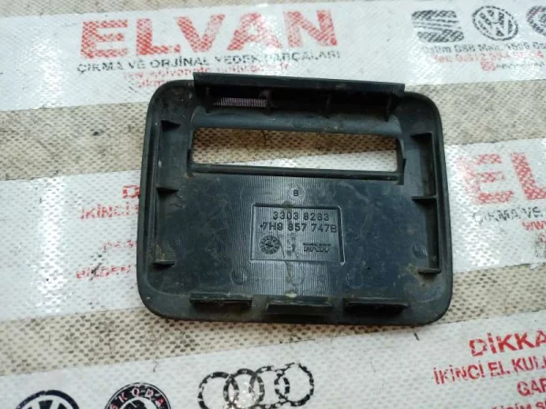 7H9857747B | VW Transporter Arka Emniyet Kemer Koruma Kapağı VAG